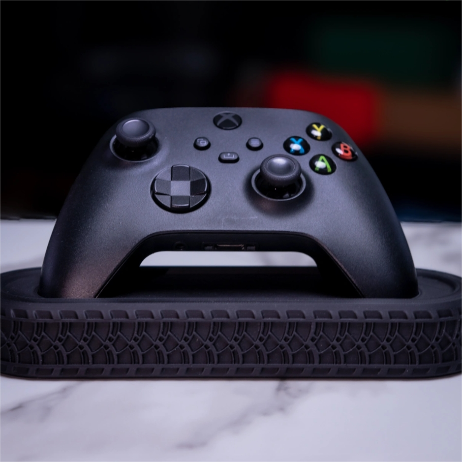 Samurai Black Gamepad Stand for PS5 Xbox Controllers