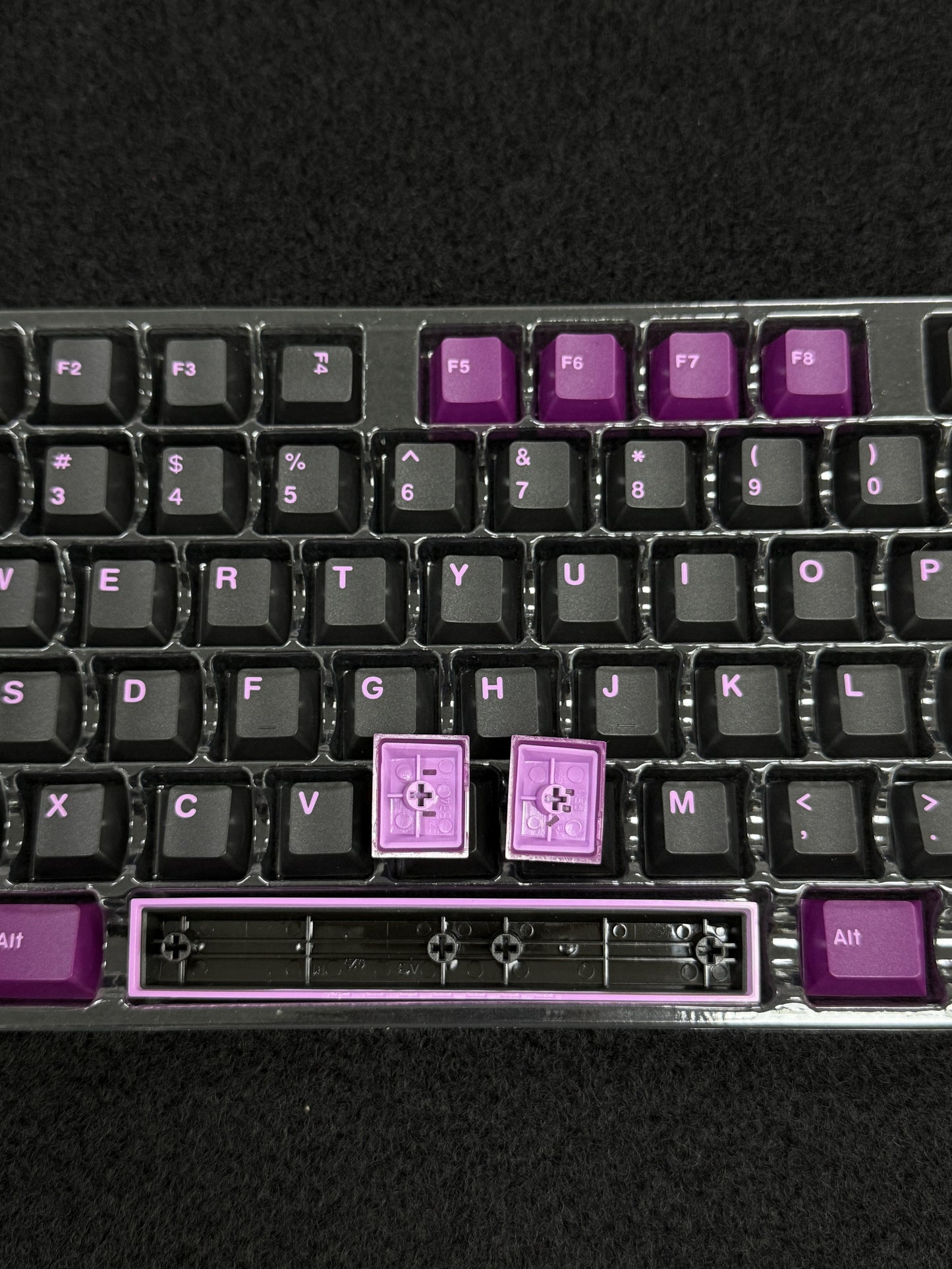 GMK Black Lotus XOXO Doubleshot PBT Keycaps Set