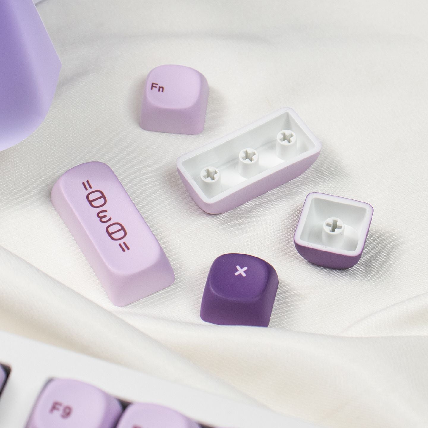 Mio Purple MOA Profile Keycaps Set