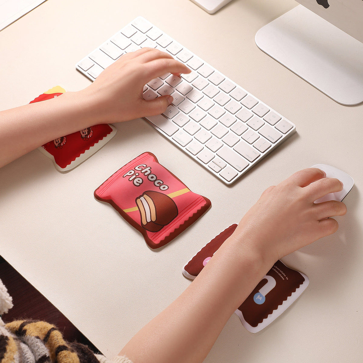 Memory Foam Chocolate Mouse Wrist Rest