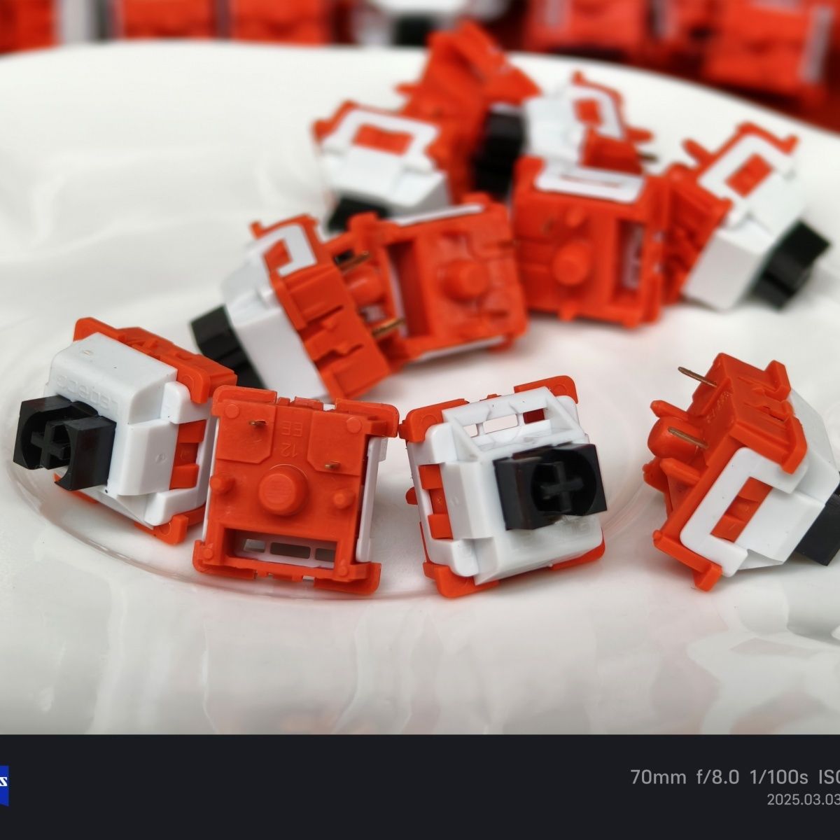 Leobog Space Crystal 5pin Linear Switch