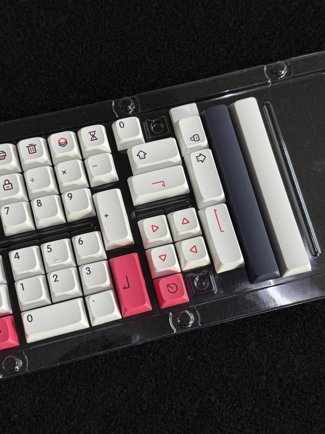 126 Keys Fendai Keycaps - XDA Profile