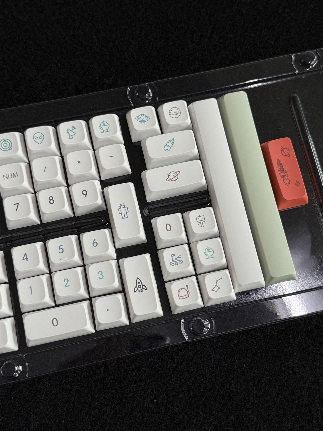 Planet Escape XDA Profile Spacebars