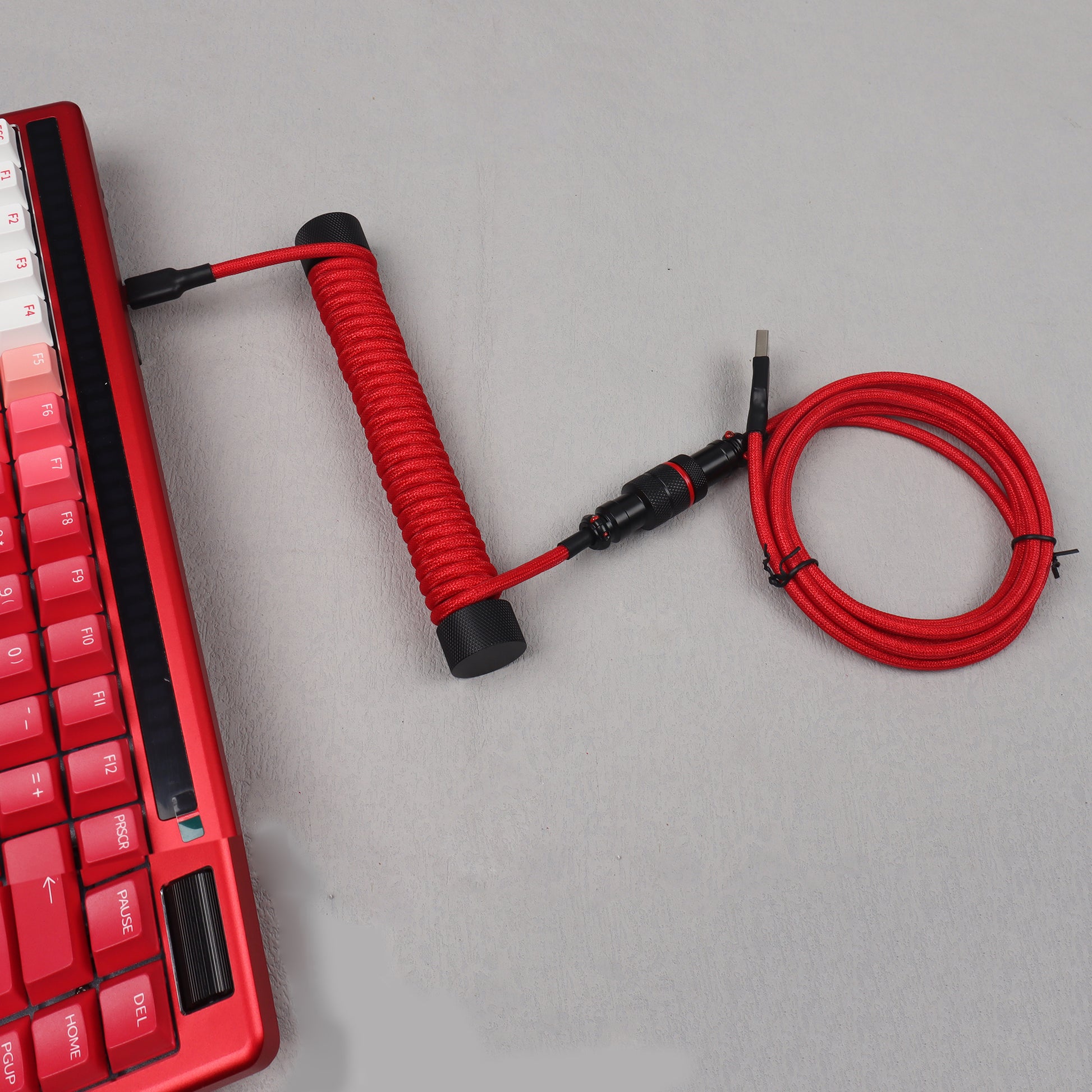 Coiled cable organizer