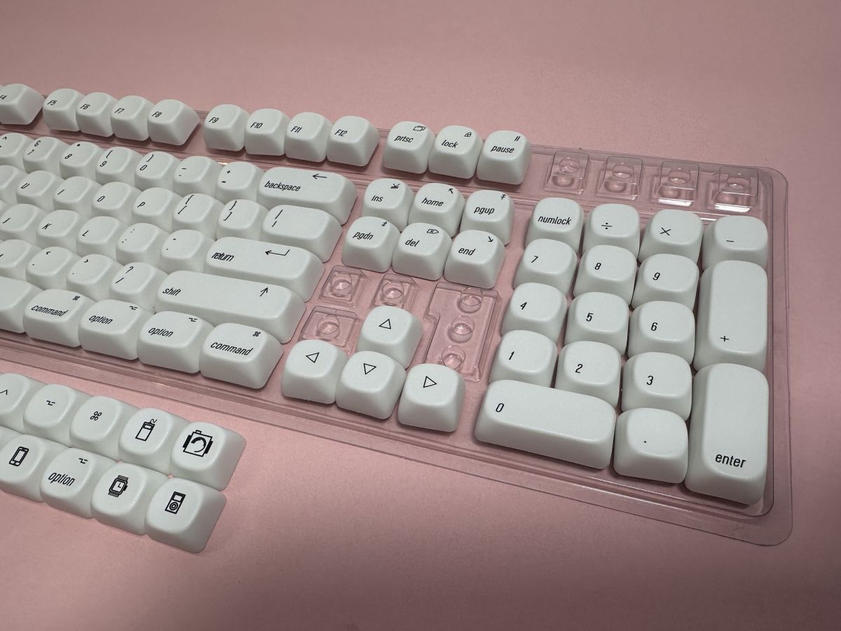 MAC Layout MOA Profile Keycaps Set