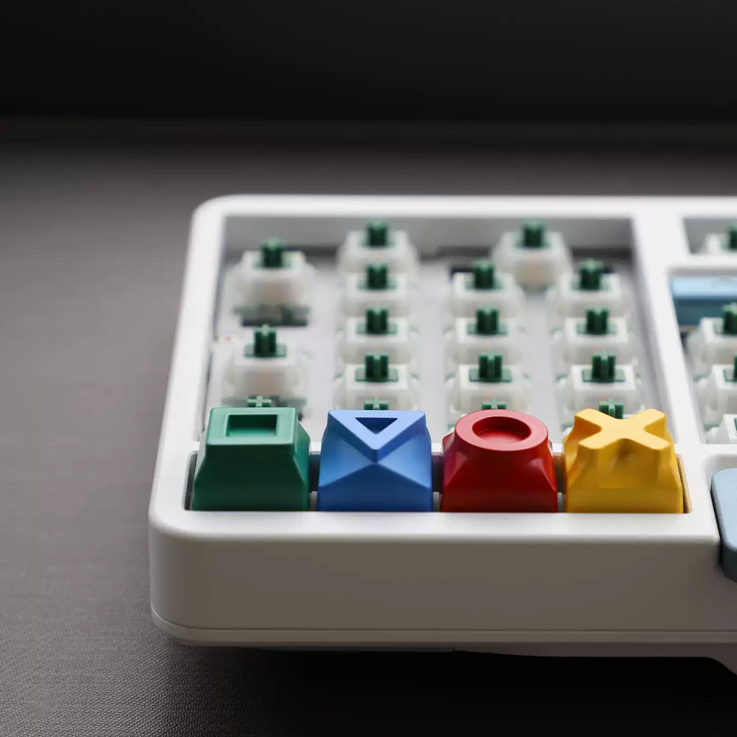 PS Themed Metal Artisan Arrow Keycaps - Set of 4 Keys