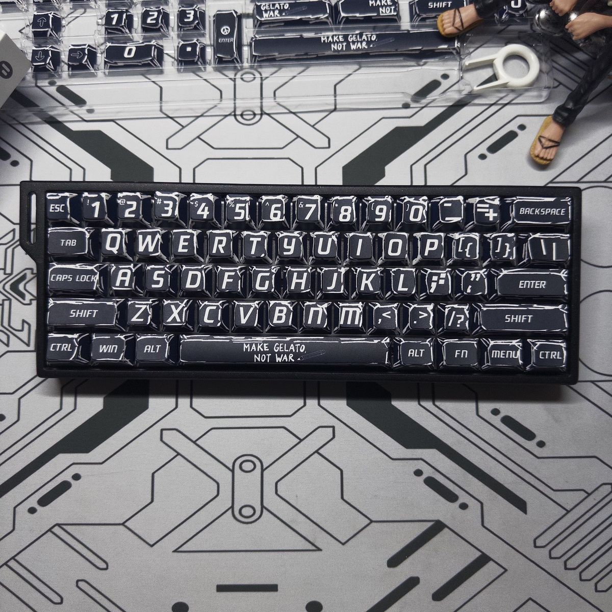 Cyber Graffiti Glowing Edge PBT 120+Keys Keycaps Set