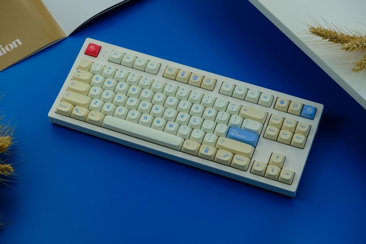 GMK Soymilk MA Profile PBT 120+ Keys Keycaps Set